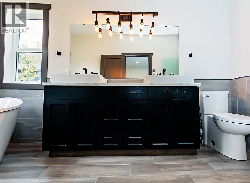 Acreage at 273 LOGANBERRY AVENUE — photo 3 of 38