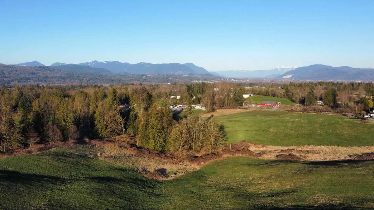 Acreage at 6077 ROSS ROAD — photo 2 of 28