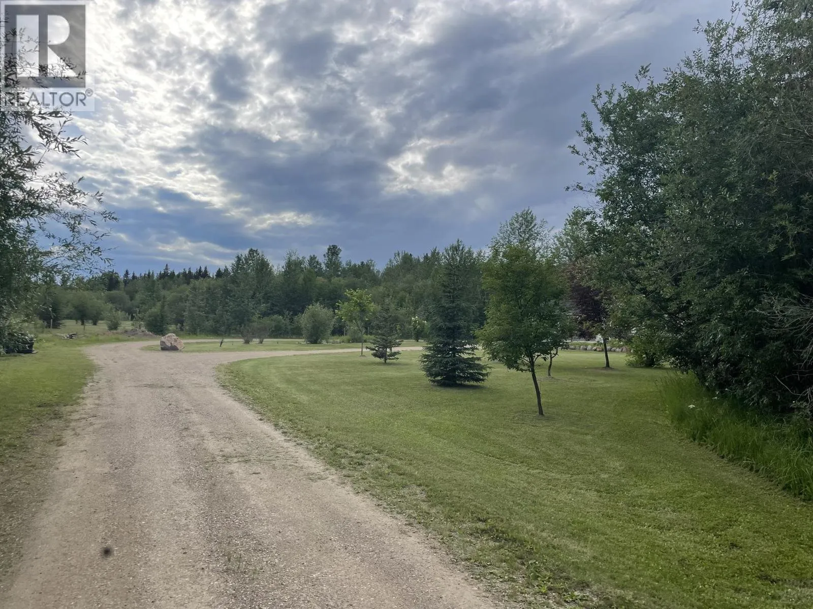 Acreage at 34 PEBBLE DRIVE — photo 3 of 34