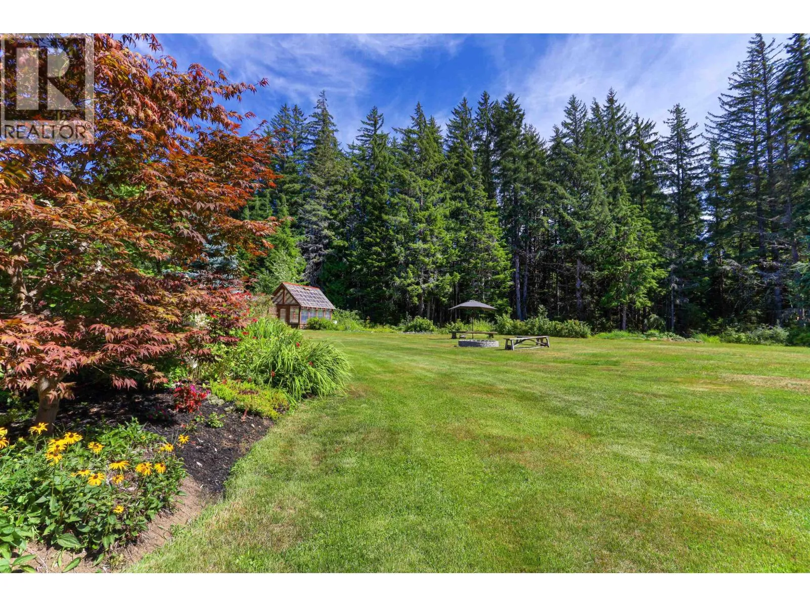 Acreage at 499 QUATSINO BOULEVARD — photo 5 of 40