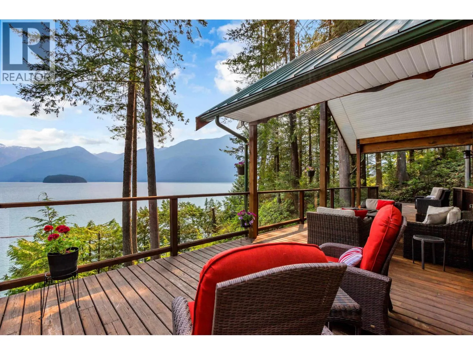 Acreage at 4 CHRISTIAN COVE — photo 3 of 40