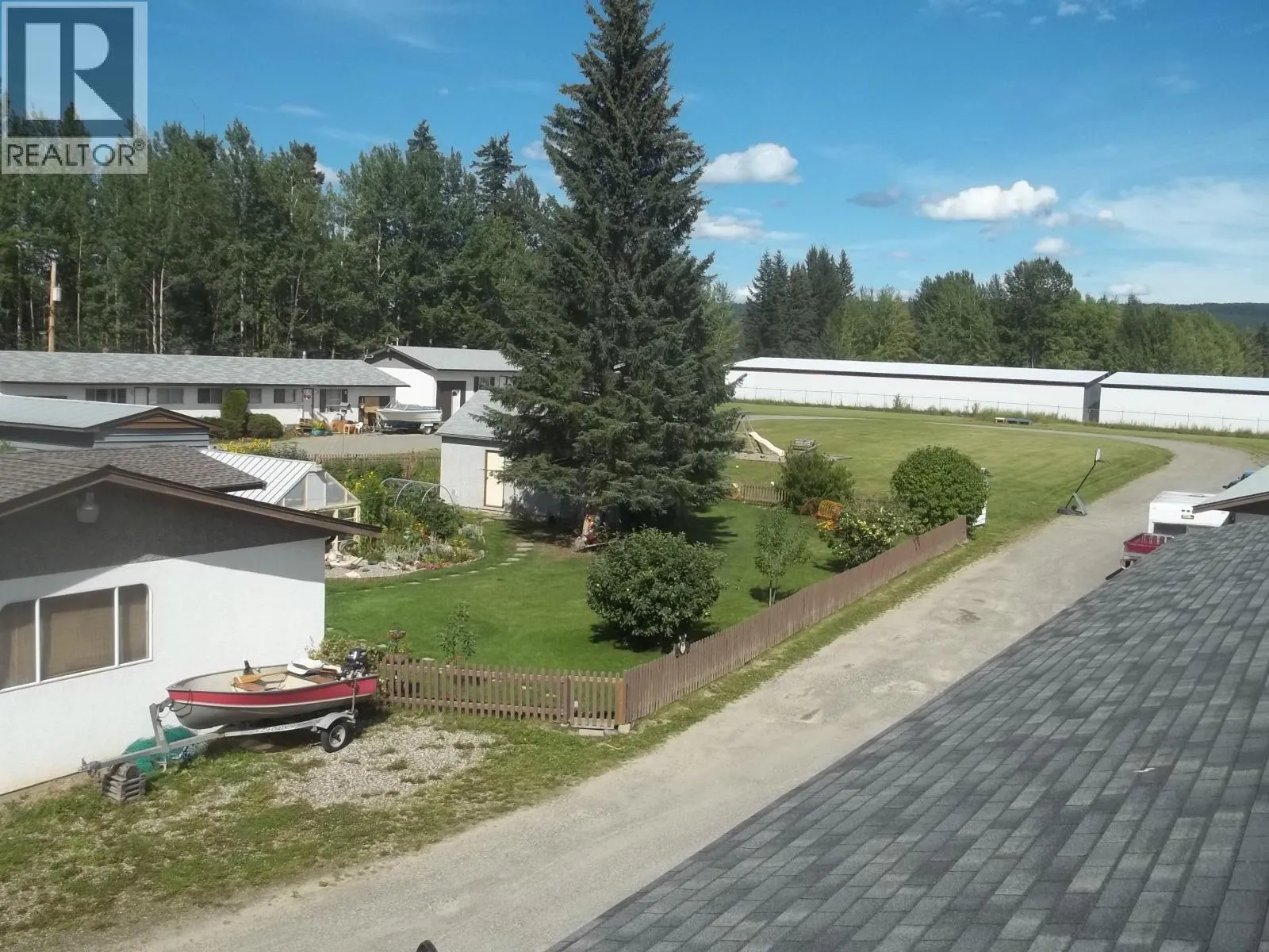 Multi-family at 1472 ARBUTUS ROAD — photo 4 of 38