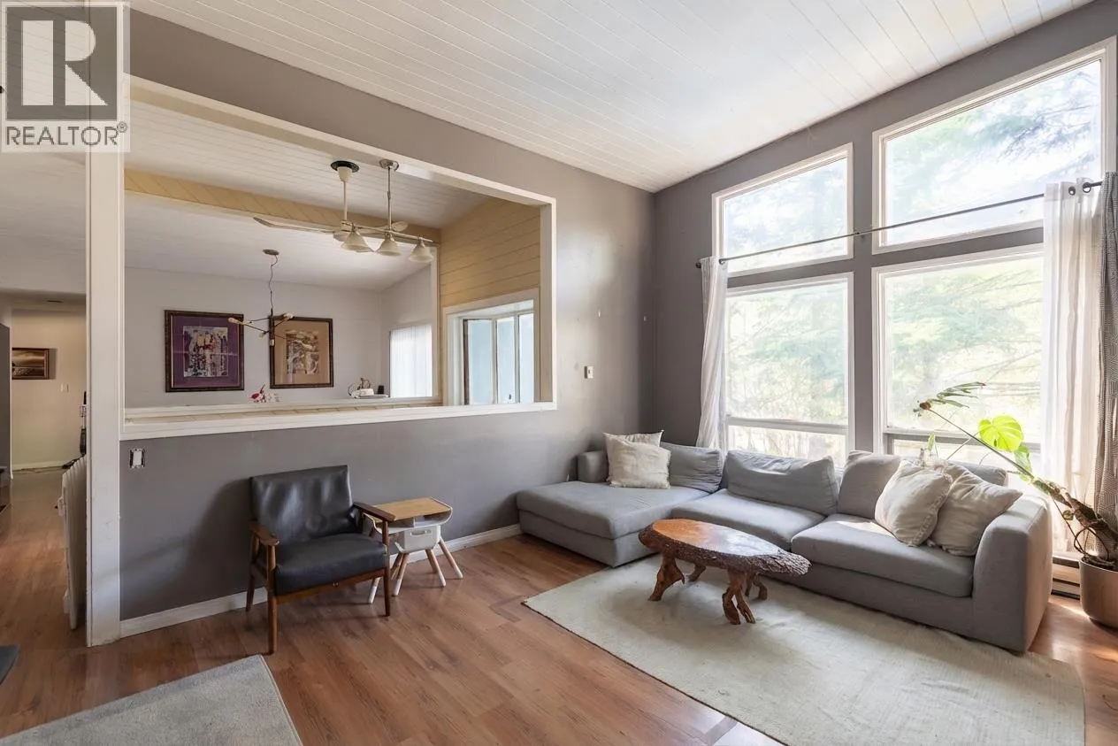 Acreage at 4040 MIDNIGHT WAY — photo 4 of 34