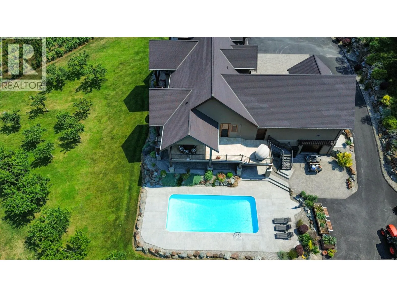 Farm at 3175 Valleyview Road — photo 5 of 44