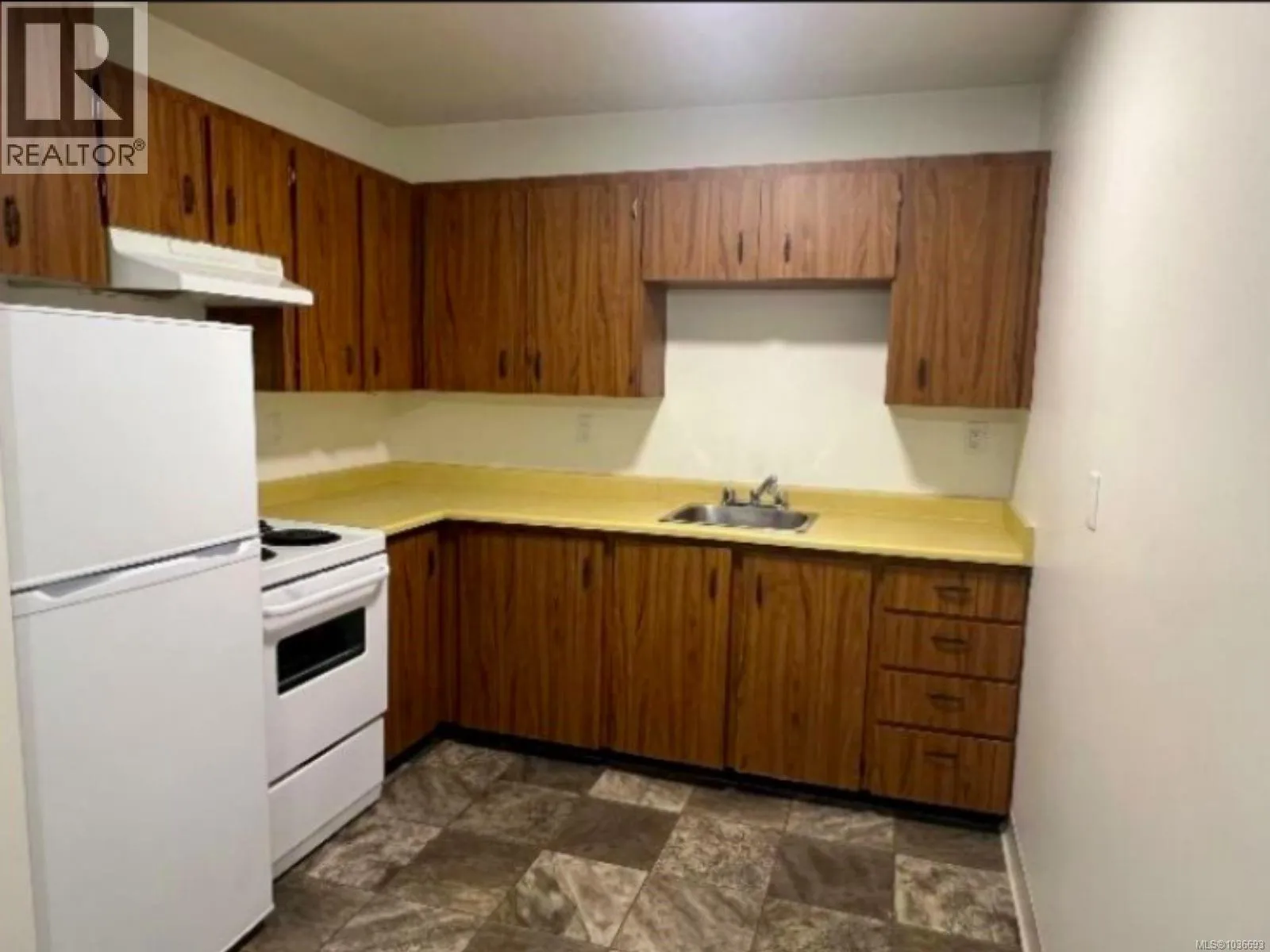 Multi-family at 4571 Pemberton Rd — photo 3 of 6