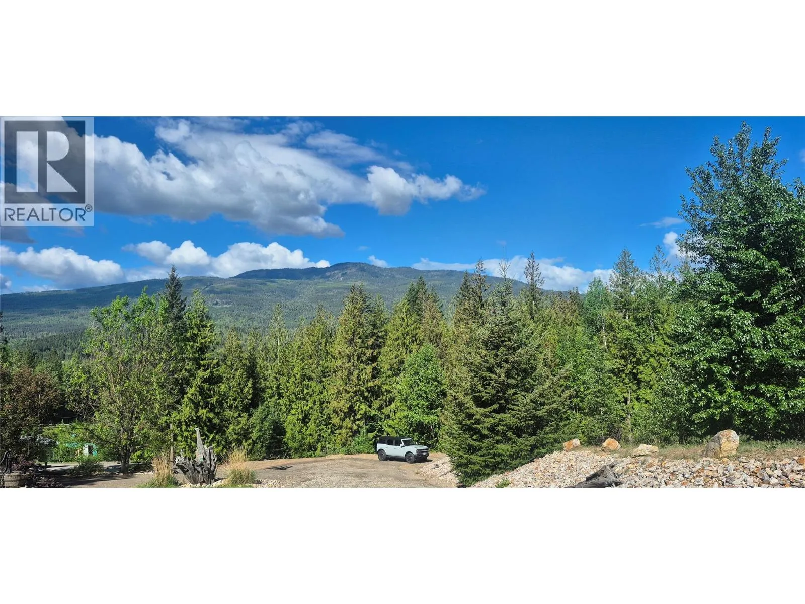 Acreage at 1034 Grandview Bench Road — photo 4 of 60