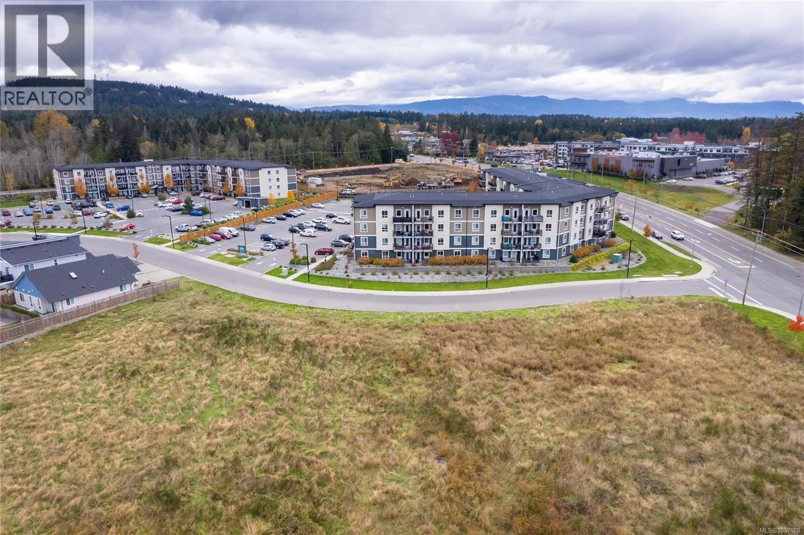 Multi-family at 279 Dunbar Way — photo 5 of 11