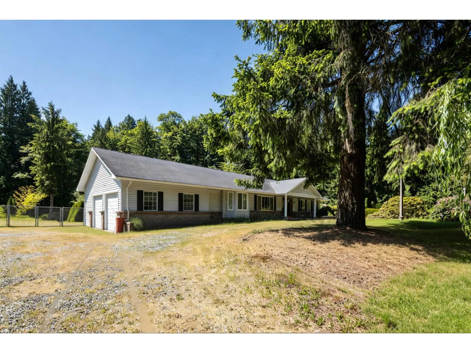Acreage at 637 171 STREET — photo 2 of 35