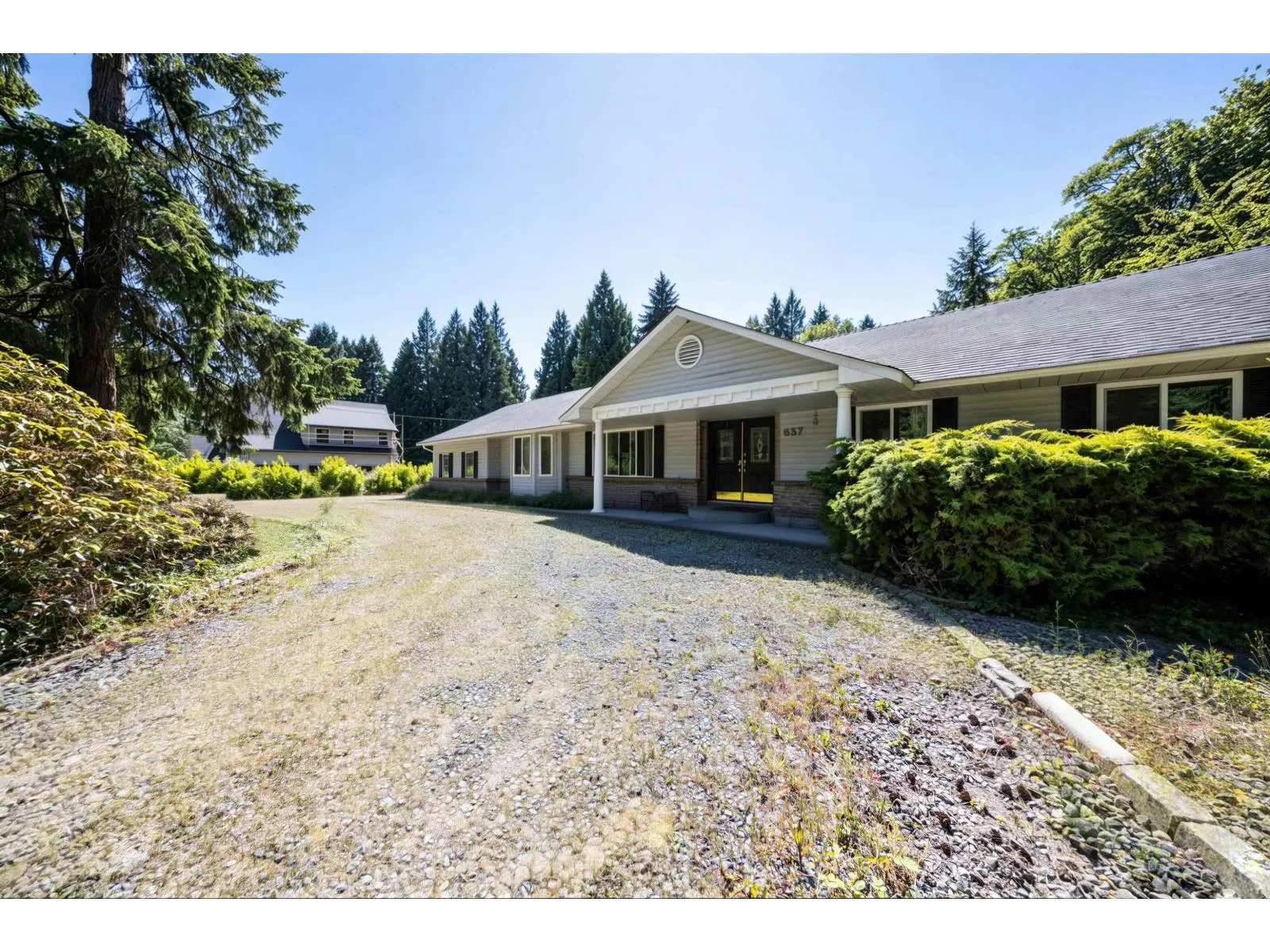Acreage at 637 171 STREET — photo 3 of 35