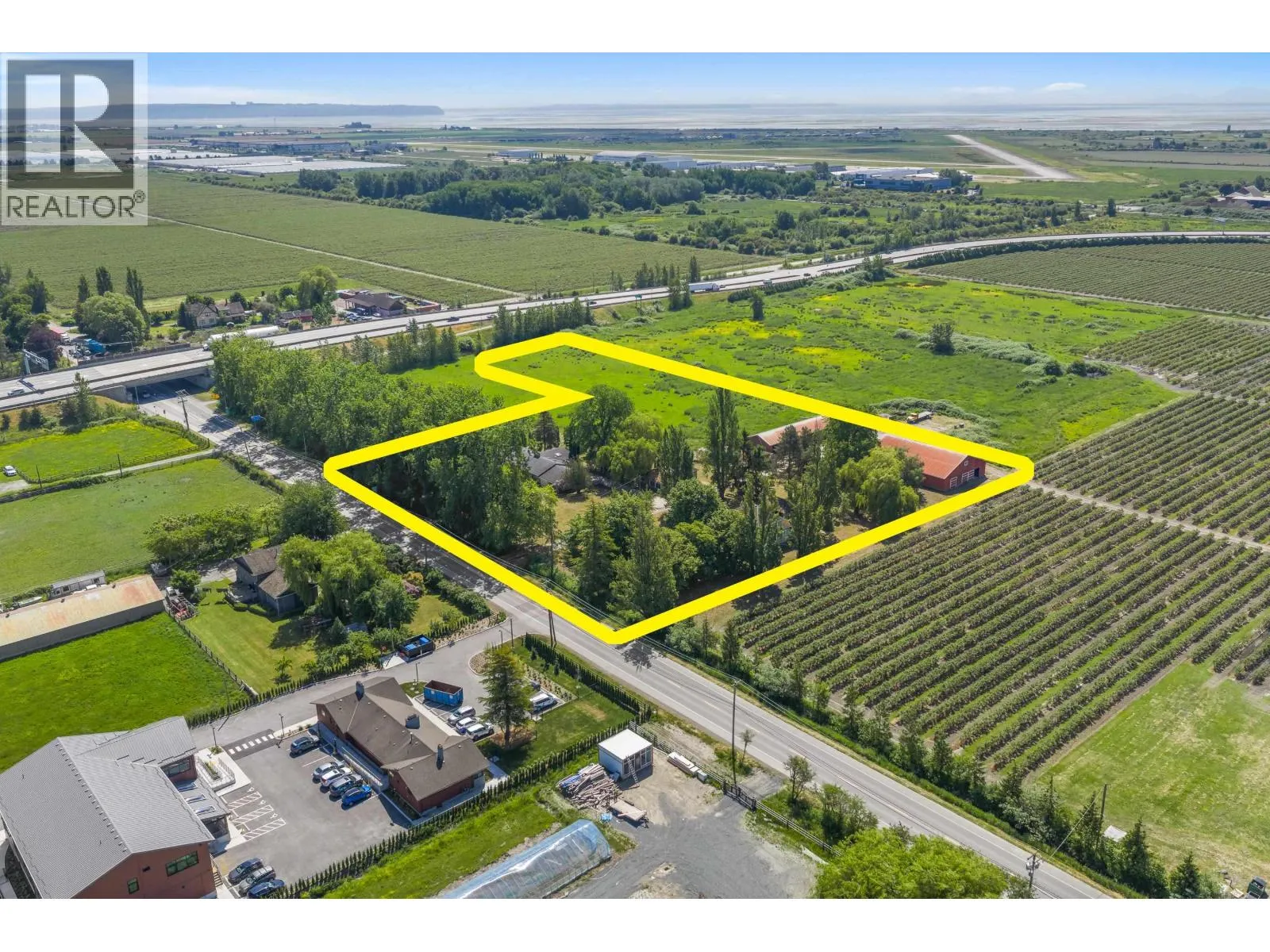 Farm at 7064 LADNER TRUNK ROAD — photo 2 of 14