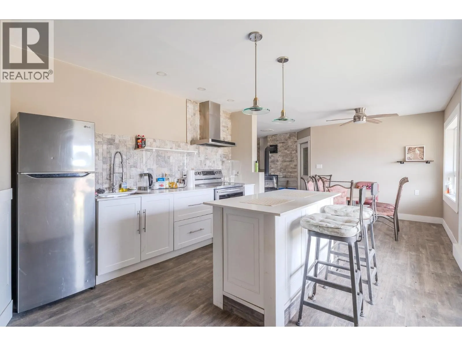 Acreage at 7435 LITTLE FORT 24 HIGHWAY — photo 4 of 40
