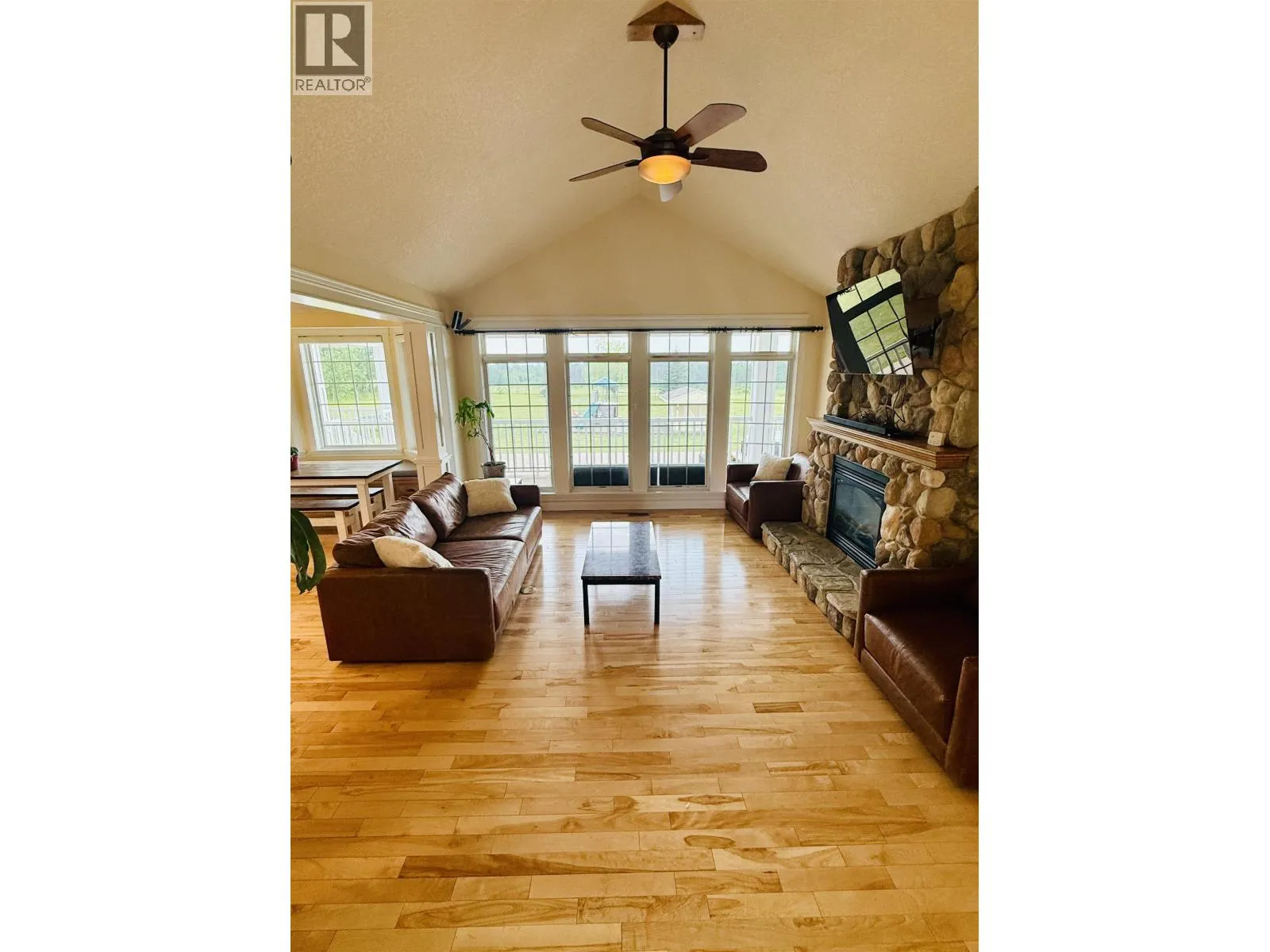 Acreage at 12201 PACIFIC AVENUE — photo 3 of 38