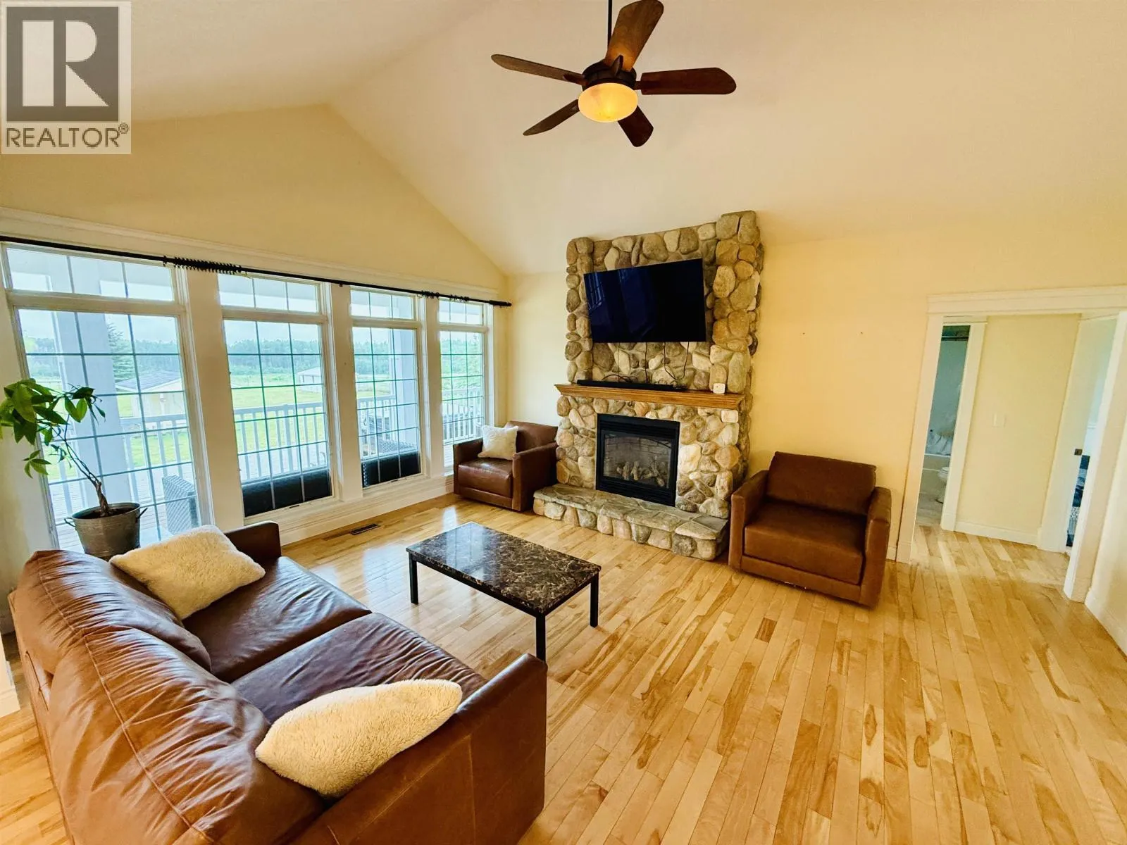Acreage at 12201 PACIFIC AVENUE — photo 4 of 38