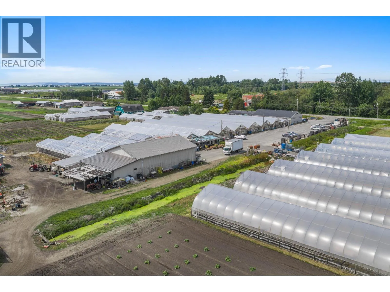 Farm at 6210 104 STREET — photo 4 of 40