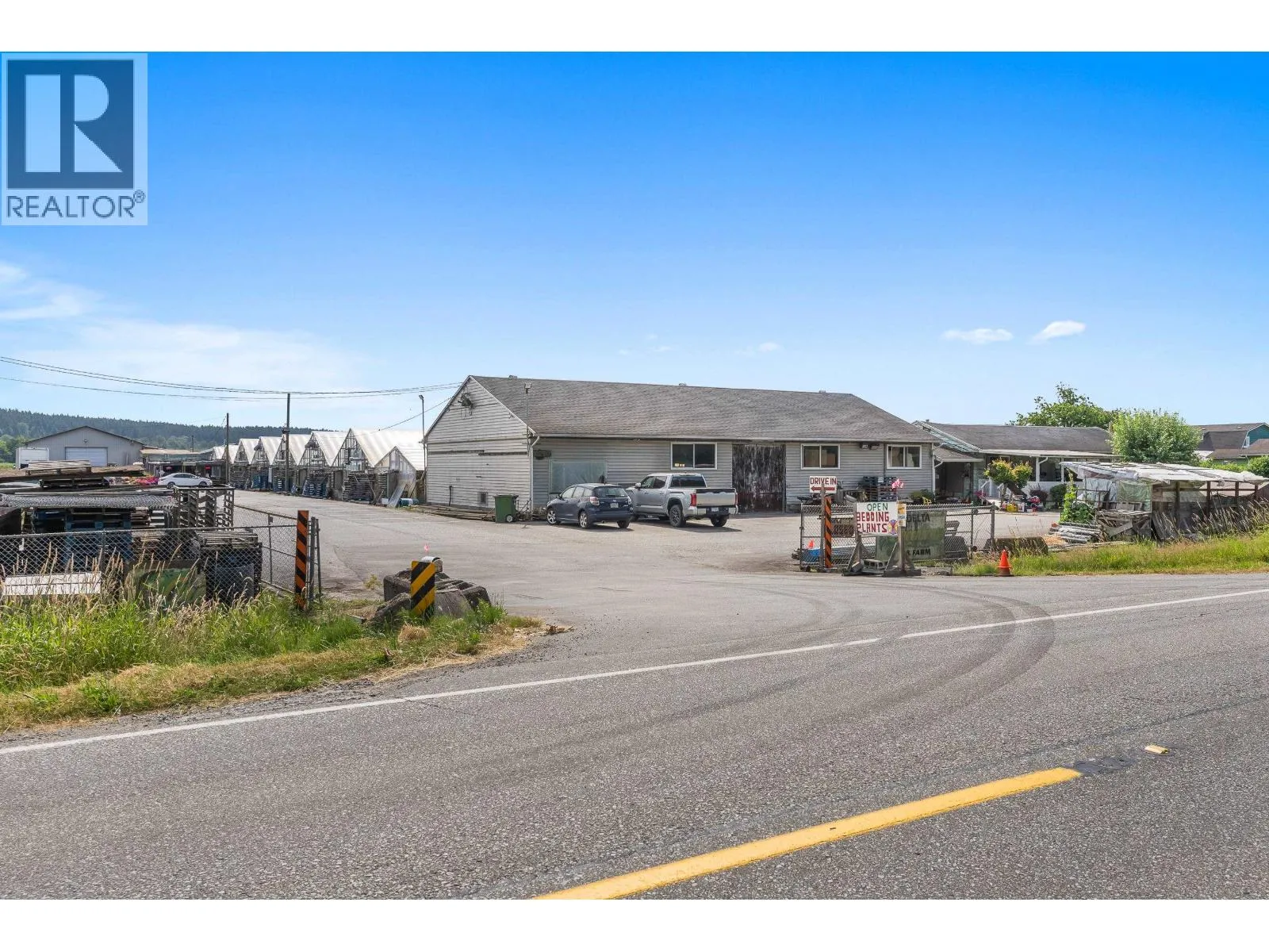 Acreage at 6210 104 STREET — photo 4 of 36