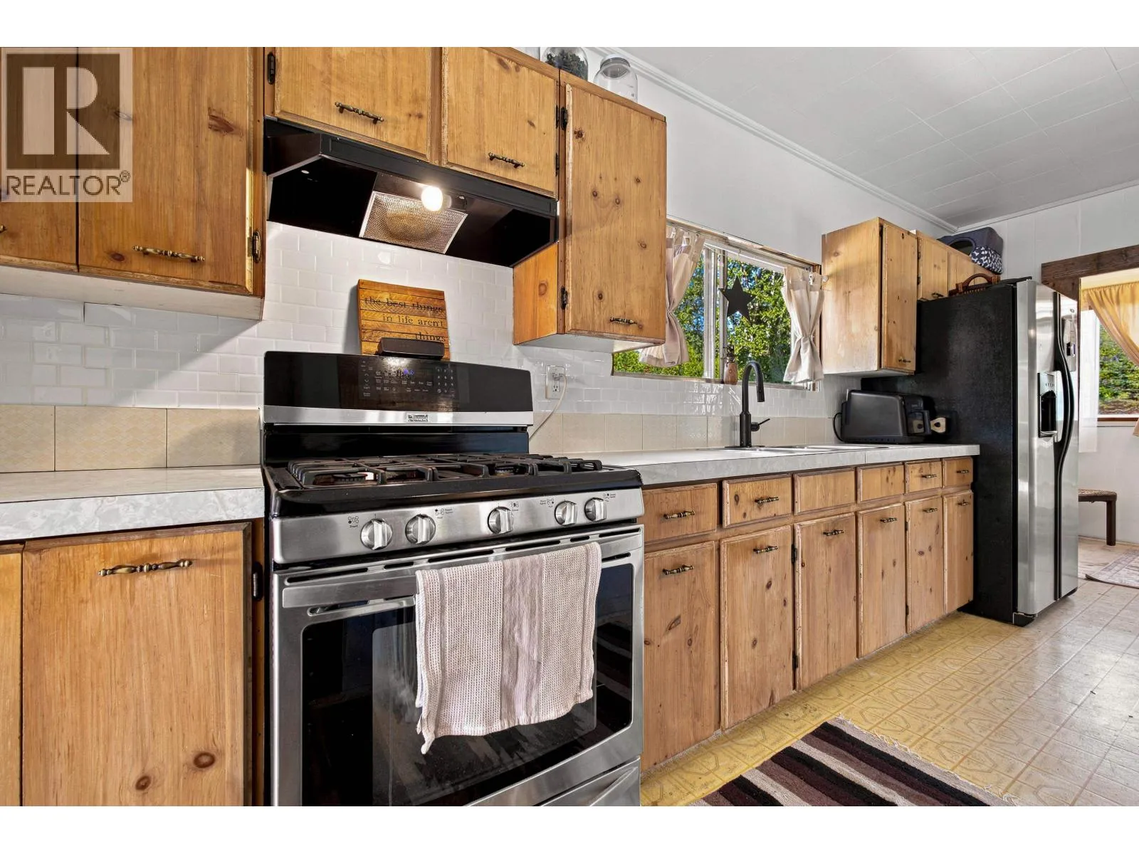 Acreage at 144 CEDARVALE FERRY ROAD — photo 4 of 40