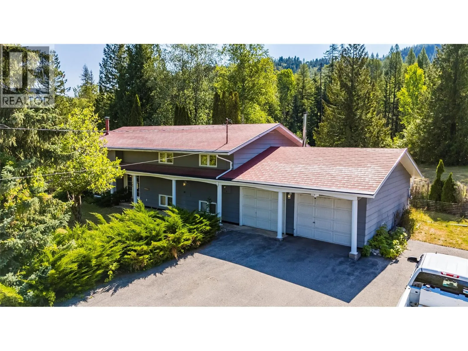 Acreage at 1076 COLUMBIA GARDENS Road