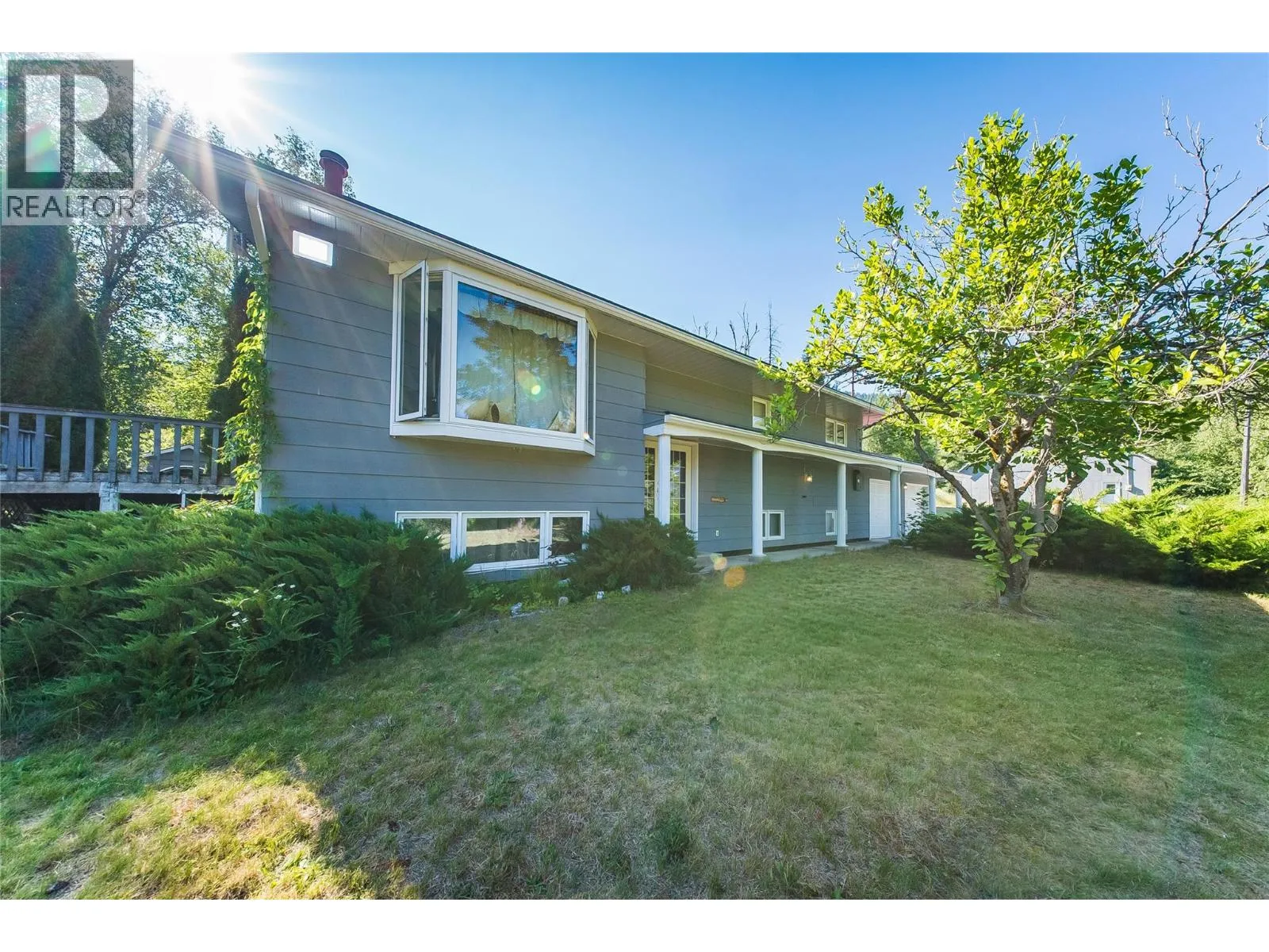 Acreage at 1076 COLUMBIA GARDENS Road — photo 2 of 98