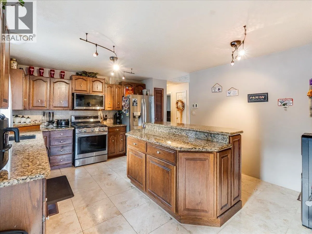Acreage at 1076 COLUMBIA GARDENS Road — photo 4 of 98