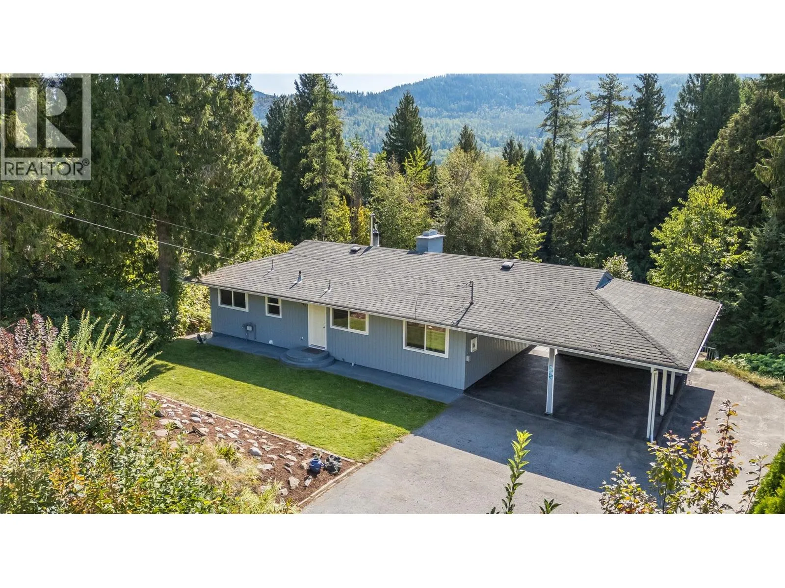 Acreage at 1048 Christie Road