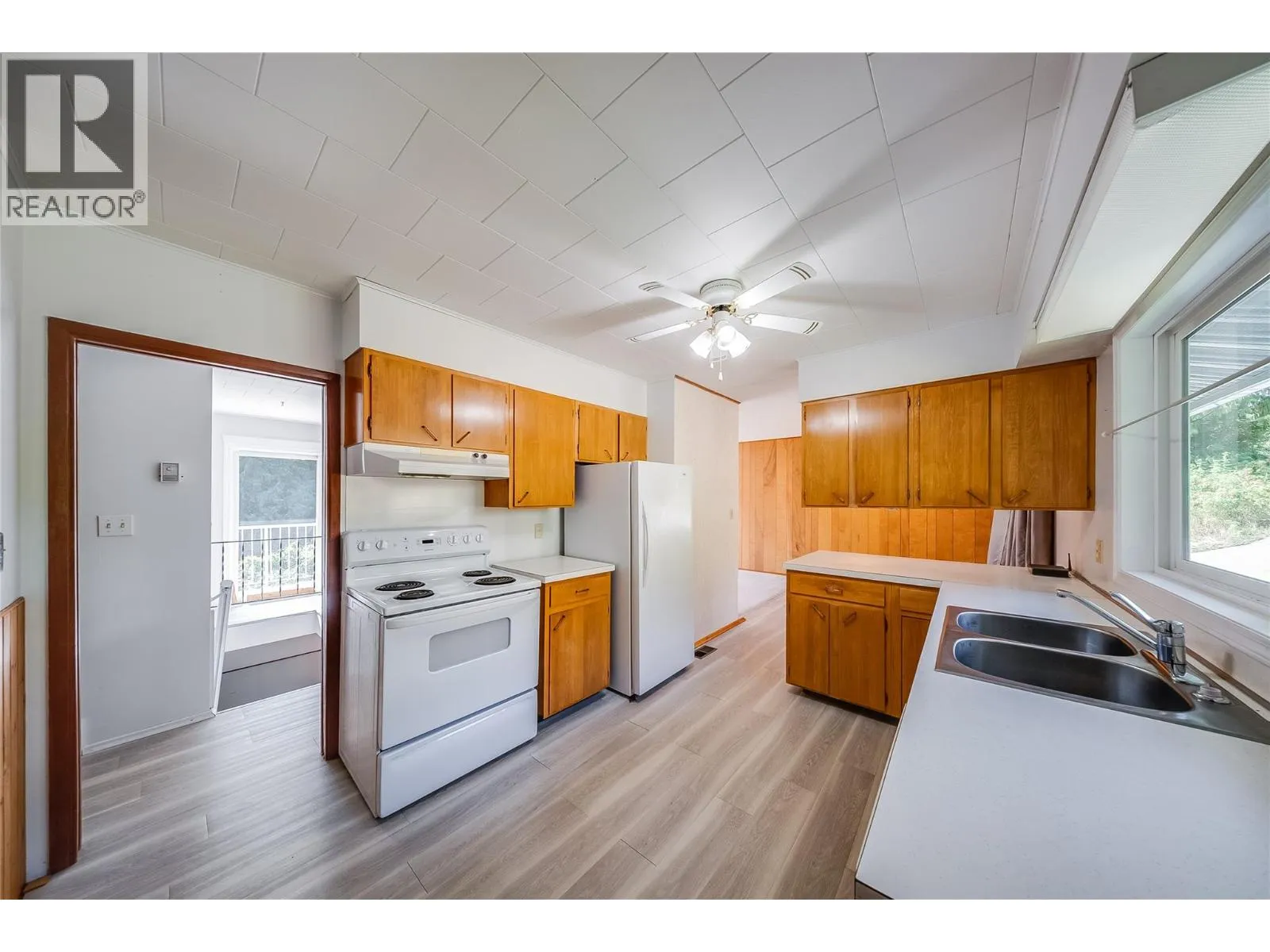 Acreage at 1048 Christie Road — photo 3 of 49