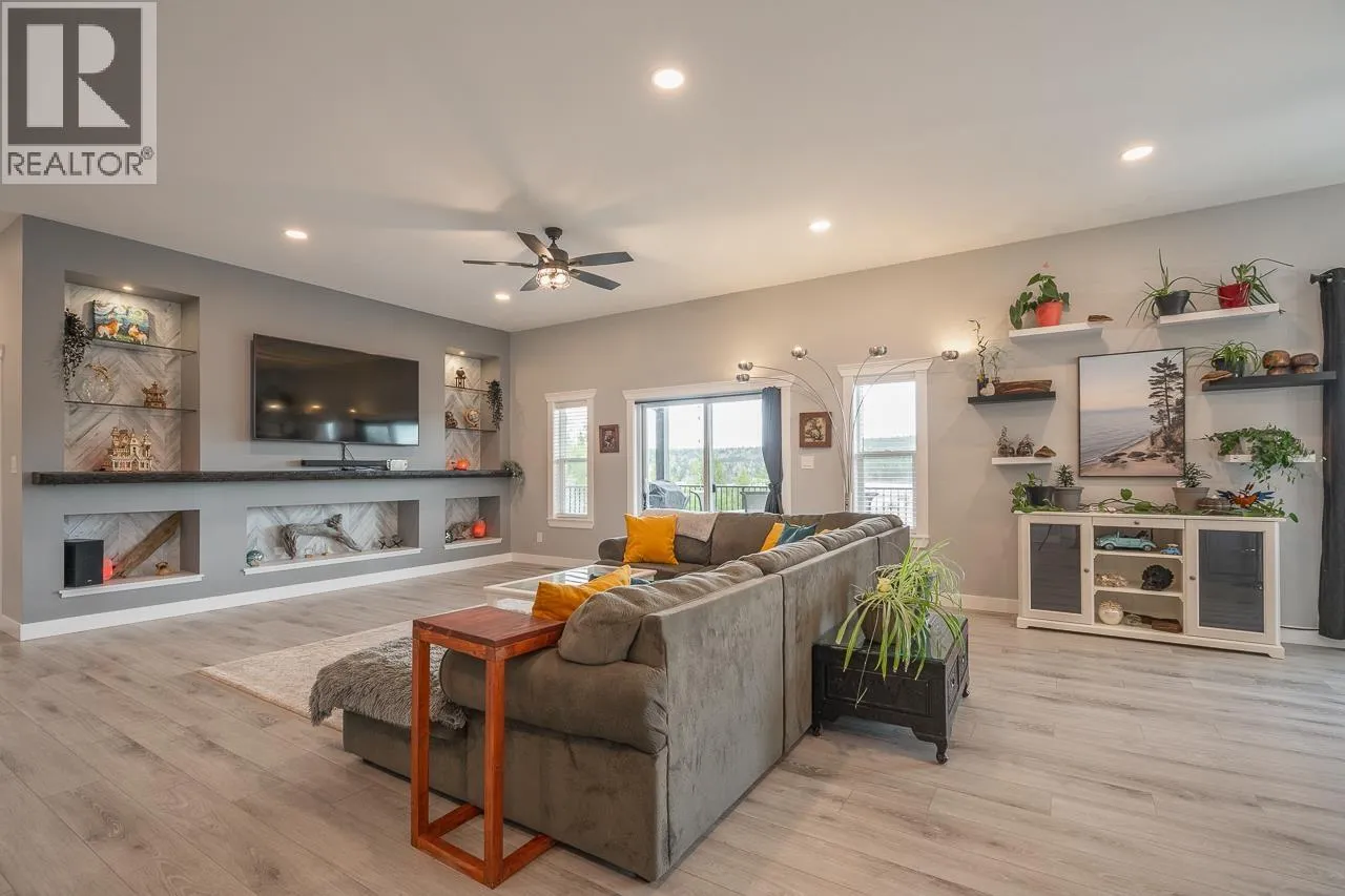 Acreage at 5593 LAKESIDE COURT — photo 4 of 40