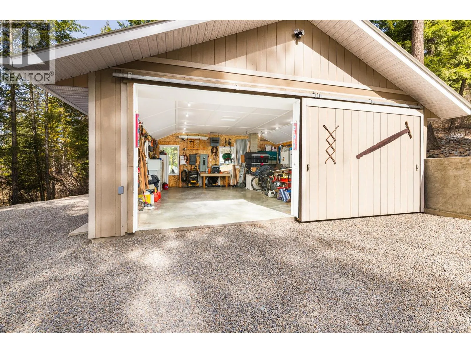 Acreage at 1988 Porthill Road — photo 5 of 51