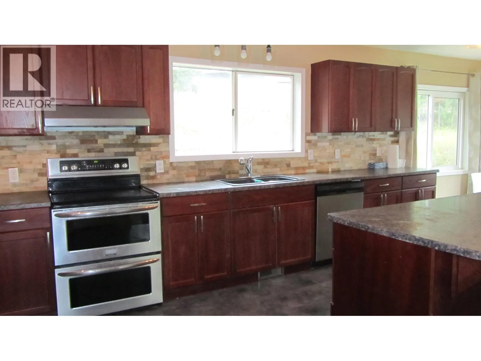 Acreage at 6108 LONE BUTTE HORSE LAKE ROAD — photo 4 of 40