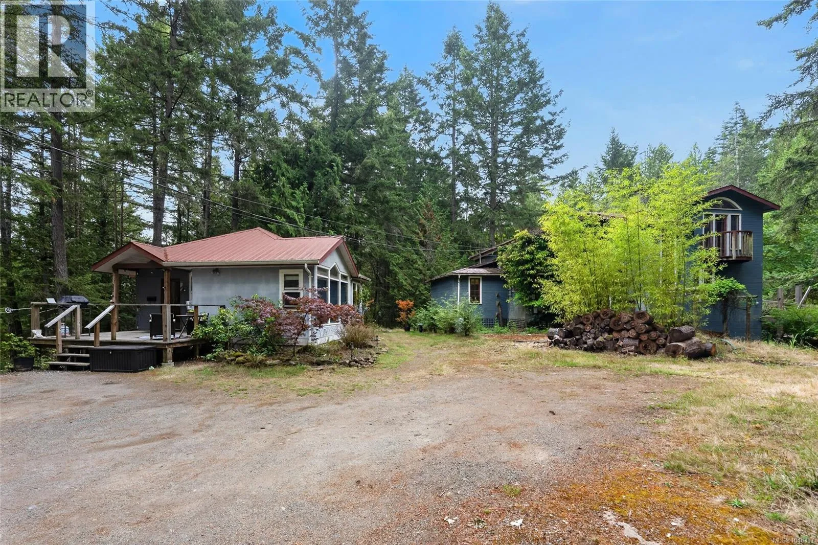 Acreage at 3319 Decourcy Dr
