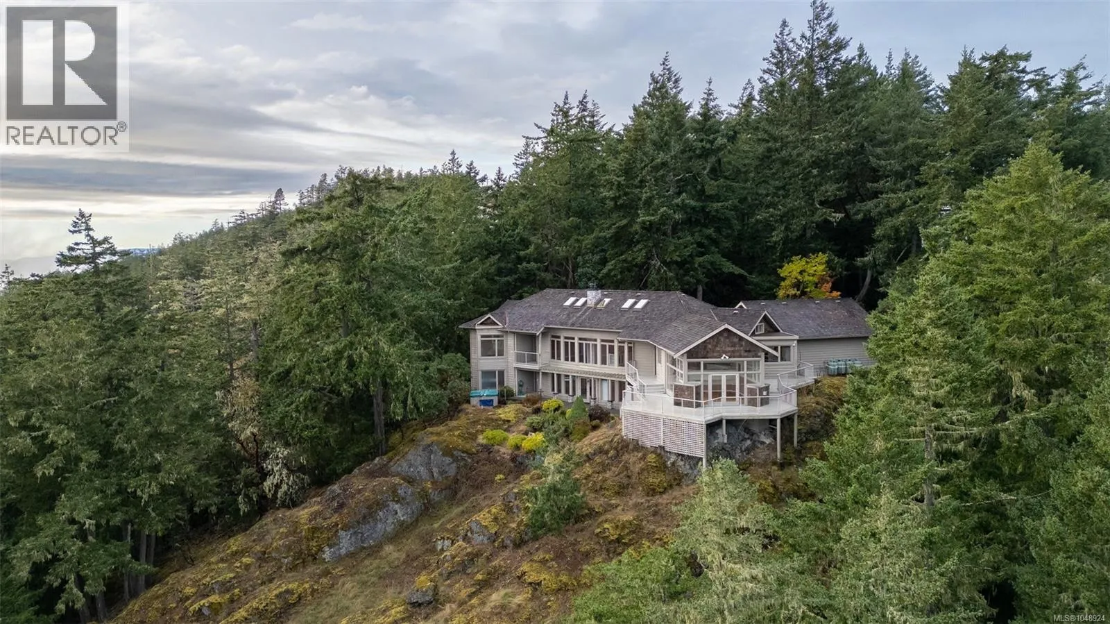 Acreage at 558 Wilderness Pl