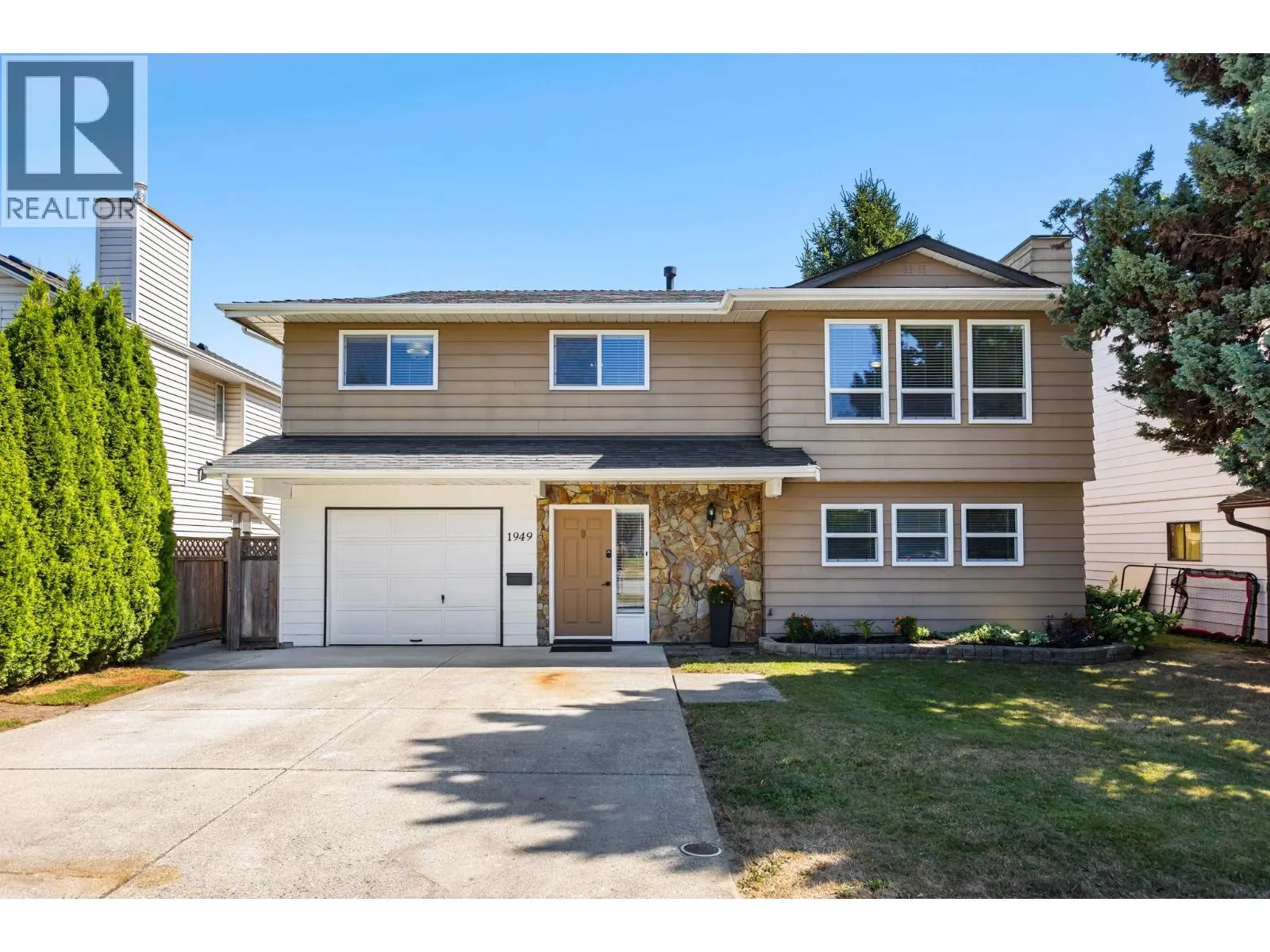Acreage at 1949 TAYLOR STREET