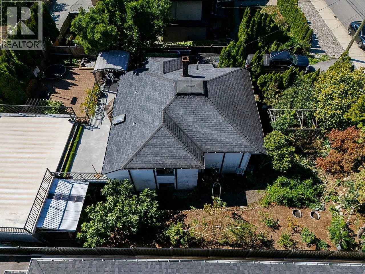 Acreage at 7342 BROADWAY