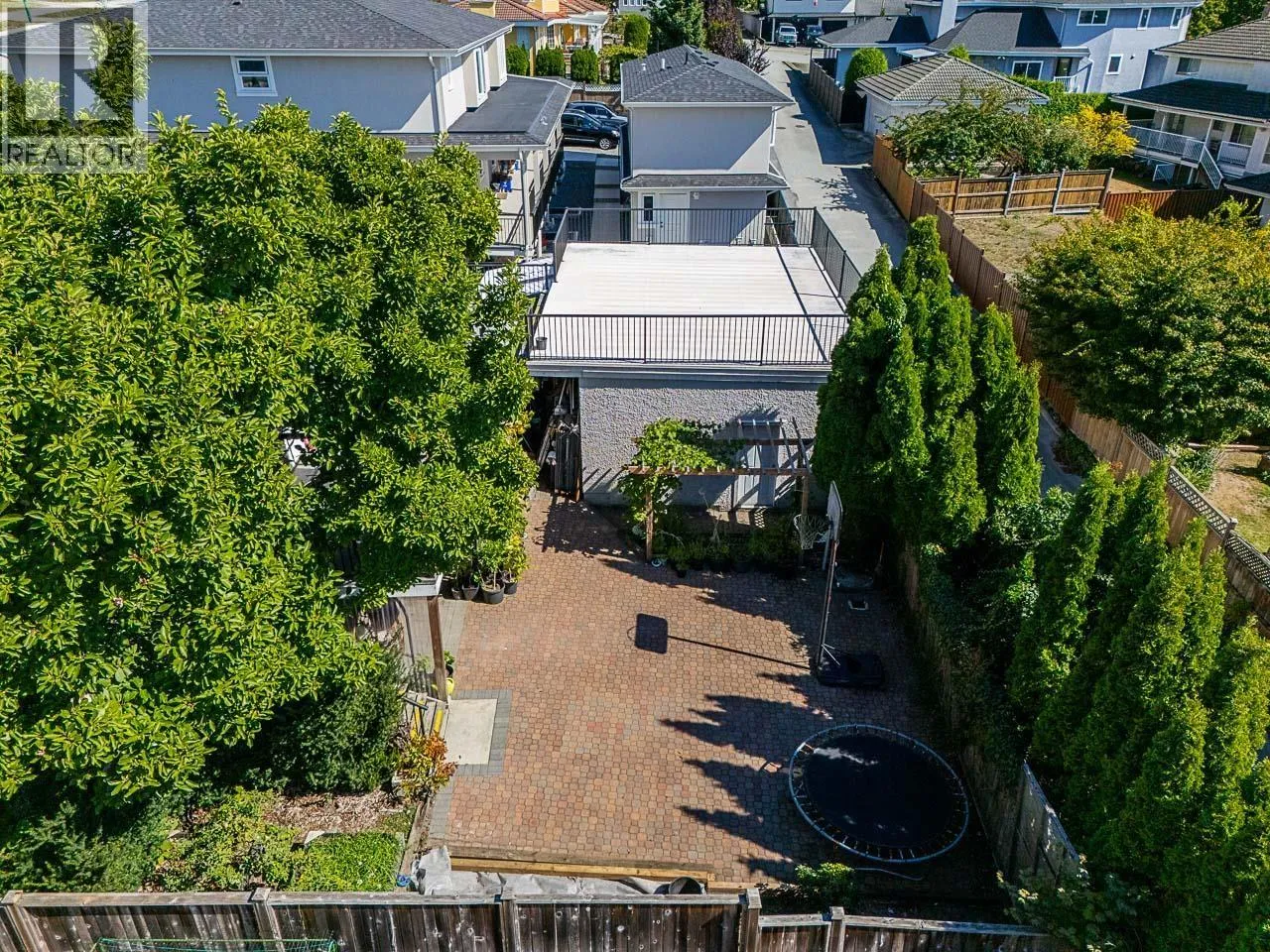 Acreage at 7342 BROADWAY — photo 5 of 21