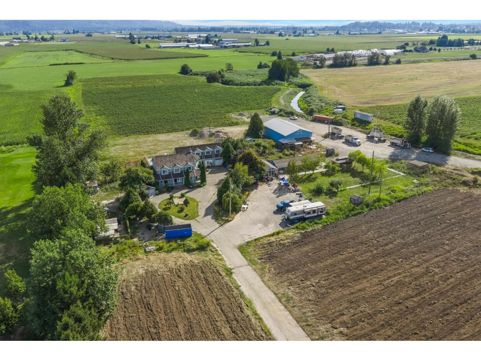 Acreage at 35826 SOUTH PARALLEL ROAD — photo 4 of 40