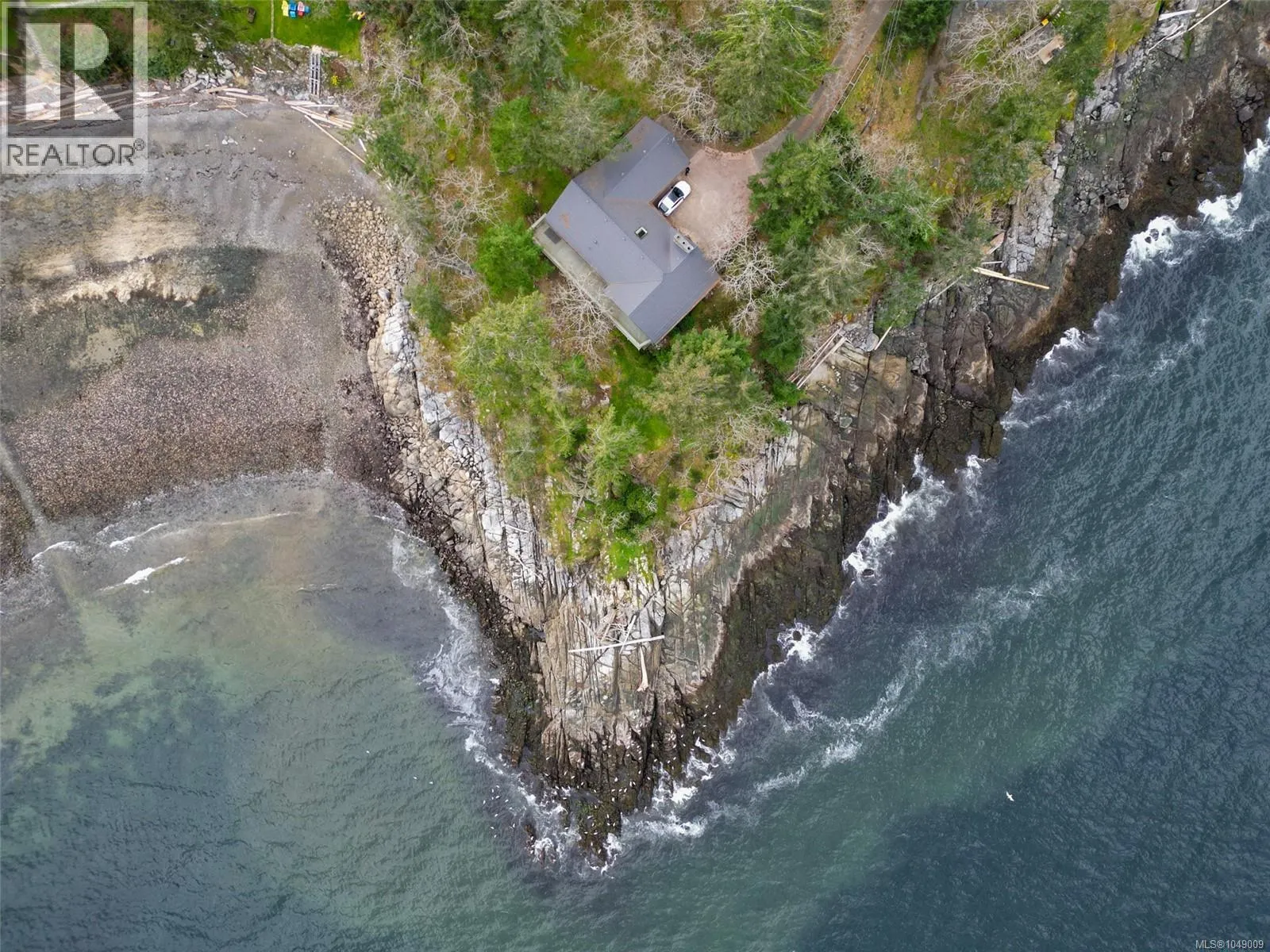 Acreage at 3610 Outrigger Rd