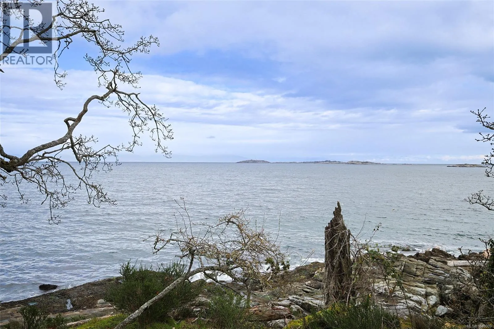 Acreage at 3610 Outrigger Rd — photo 5 of 40