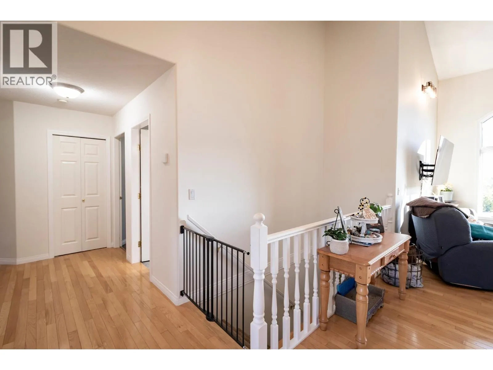 Acreage at 12098 91 STREET — photo 3 of 32