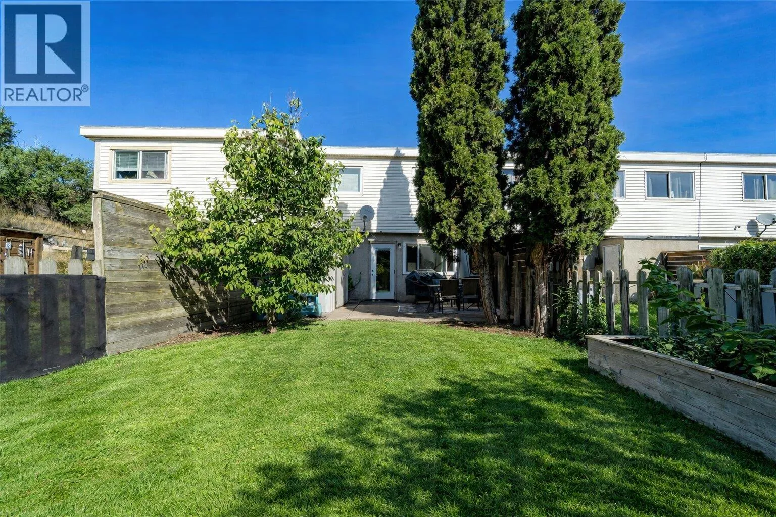 Acreage at 700 Collingwood Drive Unit# 4