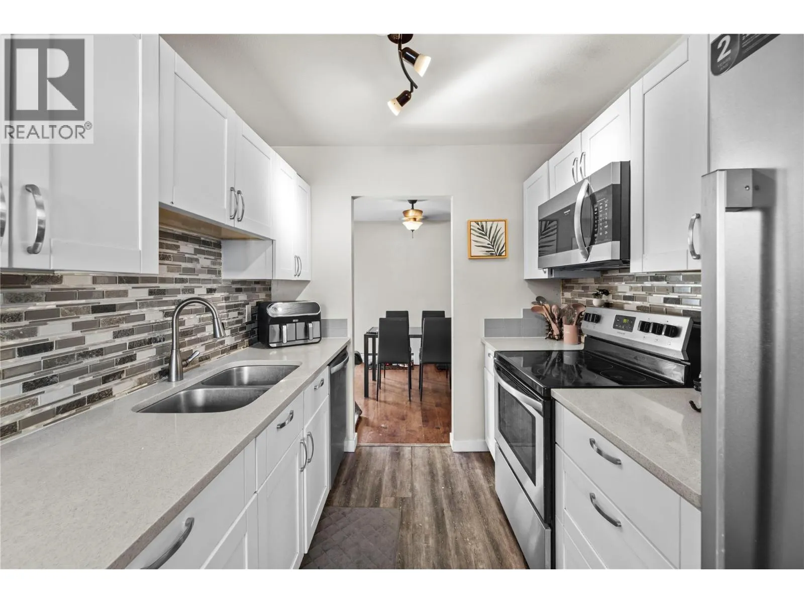 Acreage at 700 Collingwood Drive Unit# 4 — photo 2 of 19