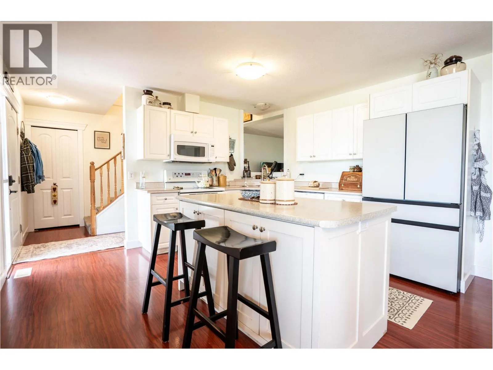 Acreage at 2328 Willgoose Road — photo 3 of 93