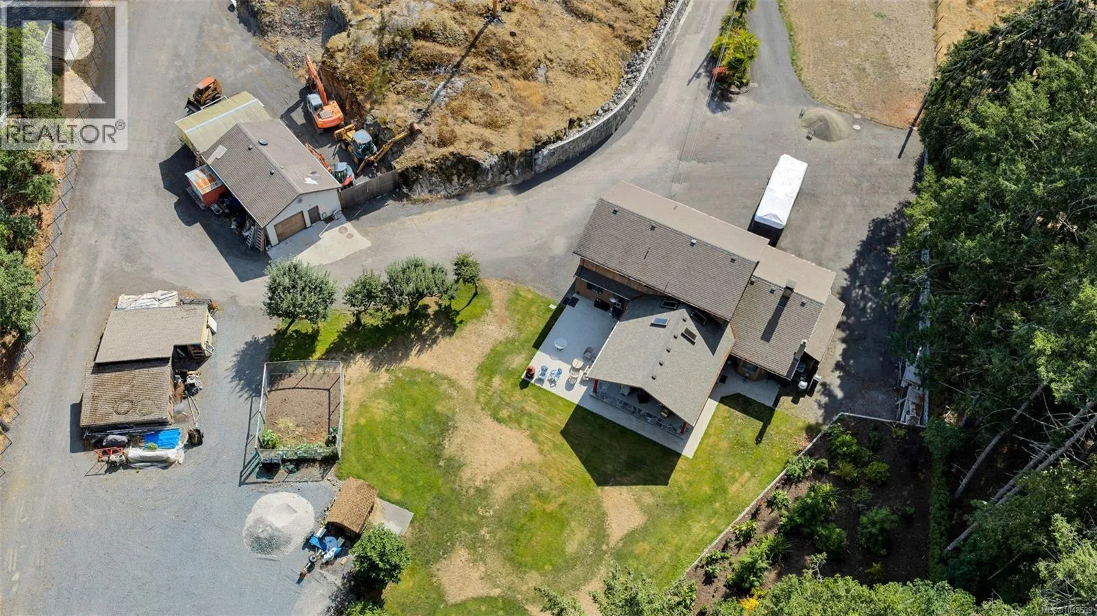 Acreage at 330 Hector Rd